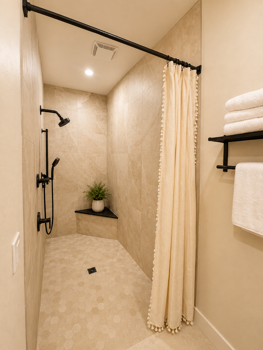 Main house king suite shower